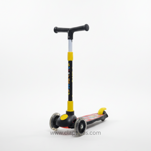 CLAPTALES 3 wheel kids kick scooter with LED wheels for boys and girls